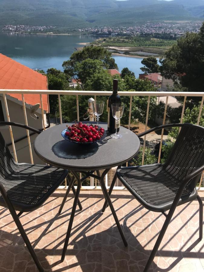 Apartmani Lidija Karin Donji Donji Karin Exterior foto