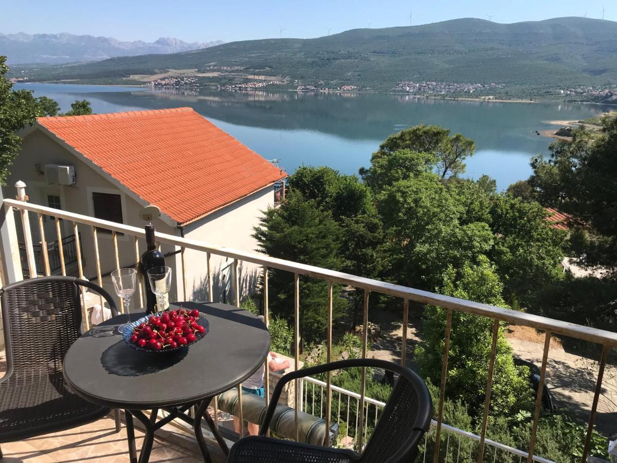 Apartmani Lidija Karin Donji Donji Karin Exterior foto