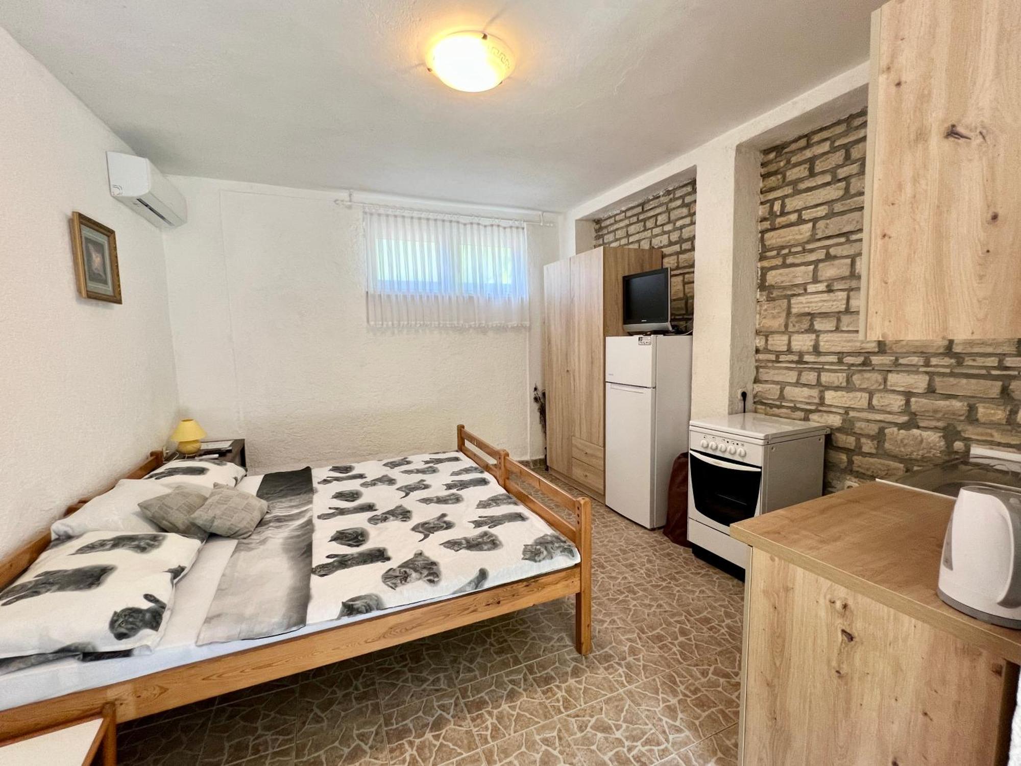 Apartmani Lidija Karin Donji Donji Karin Exterior foto
