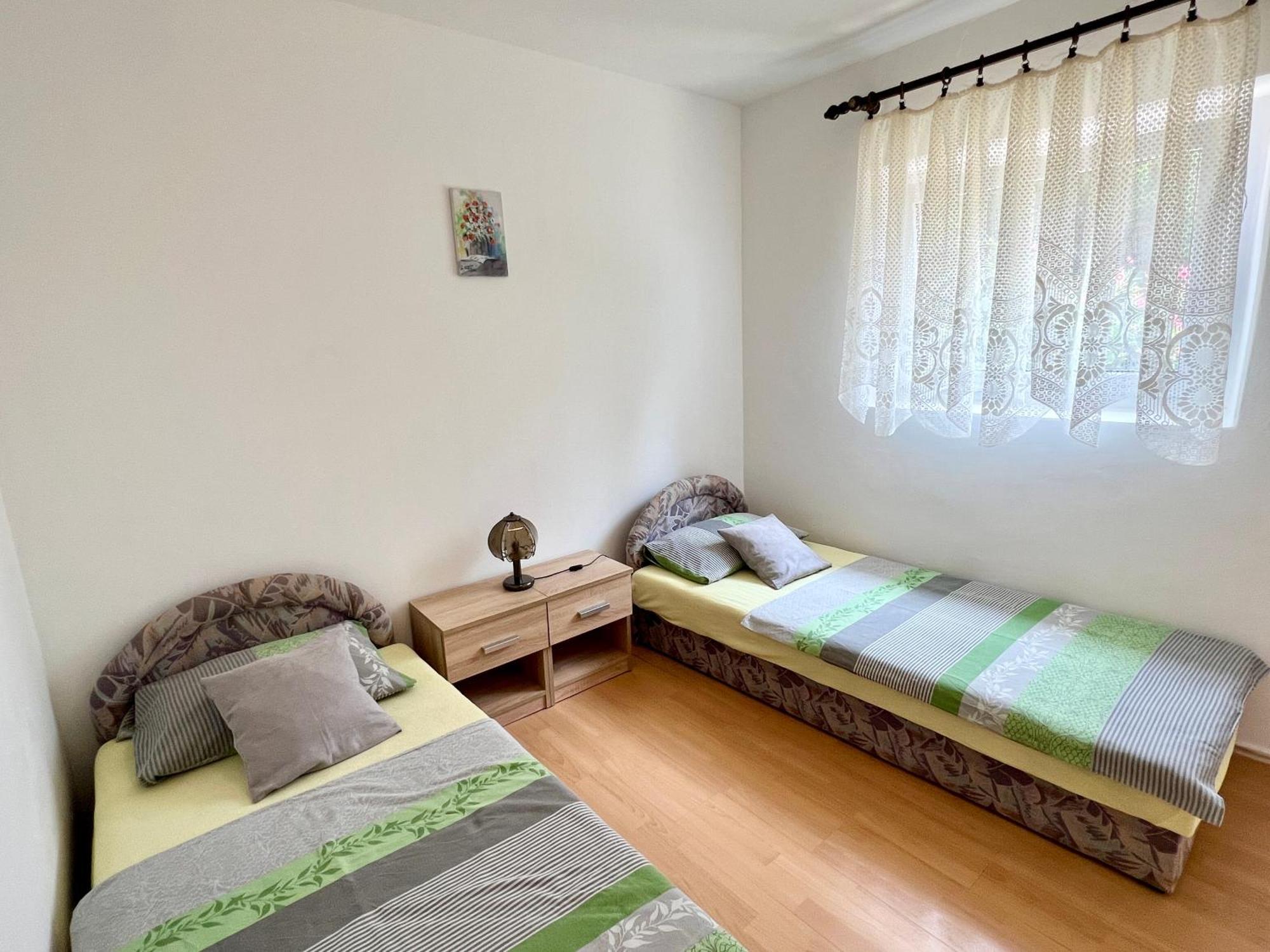Apartmani Lidija Karin Donji Donji Karin Exterior foto
